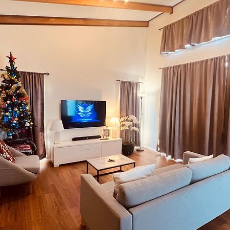 Cosy 4Br Home 15 Minutes Away From Melbourne Airport St Albans Exterior foto